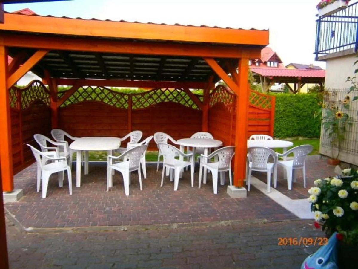 Pokoje Goscinne Dw Antom Dźwirzyno Exterior foto
